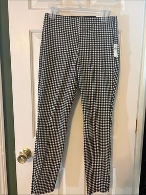 Old Navy Black and White Houndstooth Ankle Pants